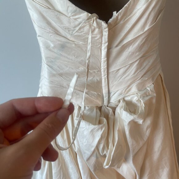 Paloma Blanca Cream Wedding Gown CA05313 (size 4) - Picture 3 of 10